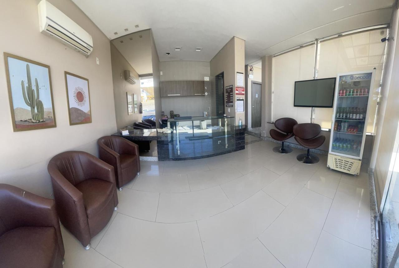 Mustang Hotel Салгейру Екстер'єр фото